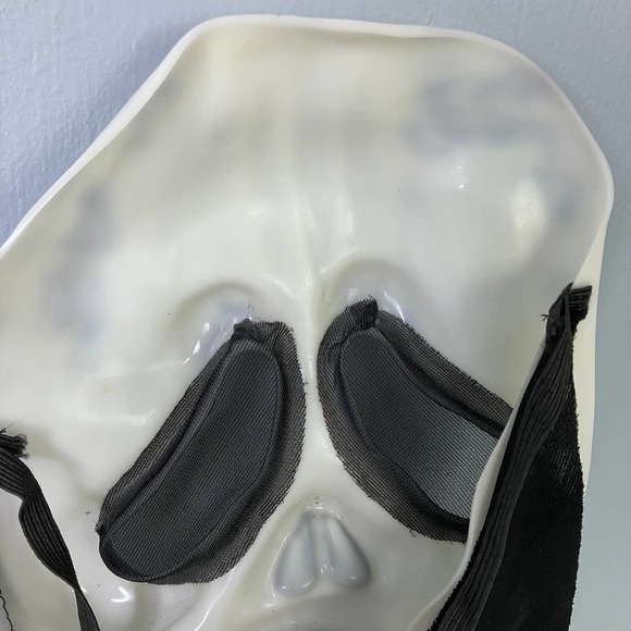 Easter Unlimited Scream Ghostface Mask Long Separate Shroud No Glow Fun World - Picture 12 of 16